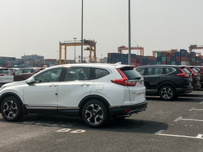 Lô CR-V mới về cảng, chuẩn bị bán ra cuối tháng 4. Ảnh:Lương Dũng.