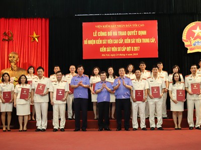 Công bố quyết định nhân sự Viện kiểm sát nhân dân tối cao