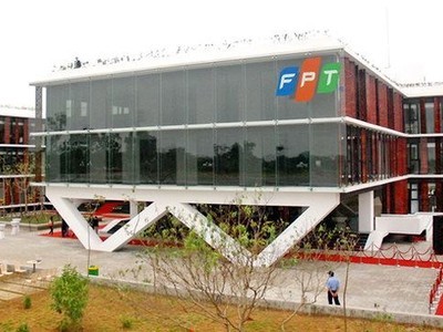 Không còn “gà đẻ trứng vàng”, doanh thu quý I của FPT giảm mạnh, nhưng lợi nhuận lại tăng