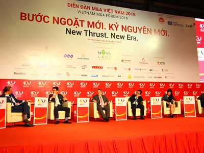 Các diễn giả trao đổi ở phiên thảo luận 2 tại Diễn đàn M&A 2018