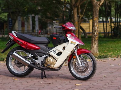 Suzuki FX 125 độ nhẹ của thanh niên 8X Hà Nội