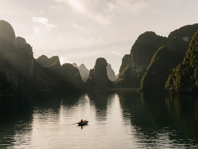 Khoảnh khắc đời thường ở Việt Nam qua ống kính nhiếp ảnh gia Bỉ