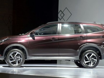 Mua Toyota Rush vào đầu tháng 3 khách hàng phải chờ tới tháng 6/2019 mới được nhận xe.