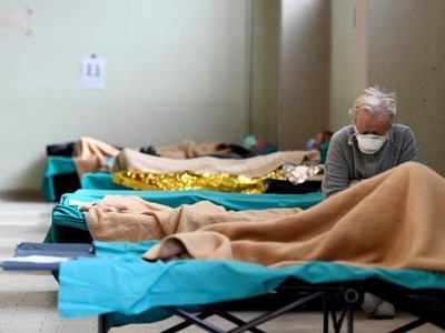 Italy ghi nhận thêm 175 ca tử vong