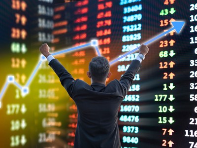 TVS: VN-Index có thể đạt 1.400 điểm, hai nhóm ngành được kỳ vọng sẽ dẫn dắt thị trường năm 2025