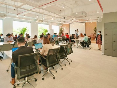 Generali Việt Nam tiến tới mục tiêu 100% không giấy trong năm nay. Ảnh: Dũng Minh