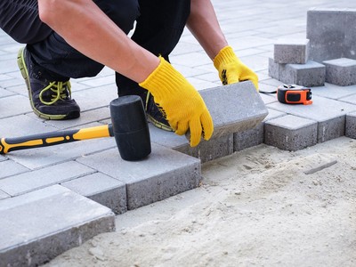 Xung đột Trung Đông đẩy chi phí xây dựng tăng vọt