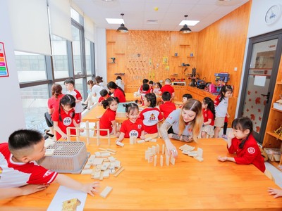 Từ Robot trợ lý đến mục tiêu phát triển tư duy lập trình của thế hệ học sinh Sunshine Maple Bear