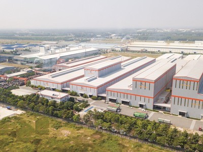 Giá quặng sắt giảm mạnh kéo theo giá thép giảm khiến những doanh nghiệp có hàng tồn kho cao đứng trước nguy cơ suy giảm lợi nhuận.