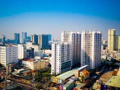 Bàn luận về vốn hoá và quỹ đất của các doanh nghiệp lớn ngành bất động sản