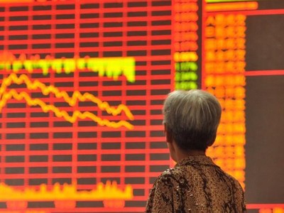 Cổ phiếu, đồng nhân dân tệ của Trung Quốc giảm mạnh sau thông tin một số khu vực của Bắc Kinh bị đóng cửa vì Covid