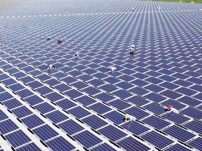 EVN đề nghị huy động theo giá thị trường với các dự án điện mặt trời chưa có giá để không lãng phí nguồn lực đã được đầu tư.