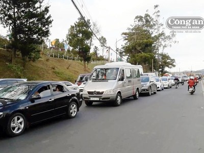 Lâm Đồng yêu cầu làm rõ có hay không việc “bảo kê” trông giữ xe