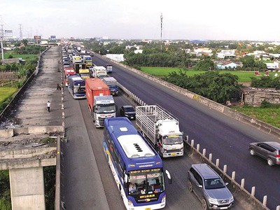 Đường cao tốc TP.HCM - Trung Lương nối TP.HCM với Tiền Giang nói riêng và các tỉnh Đồng bằng sông Cửu Long nói chung. Ảnh: A.M