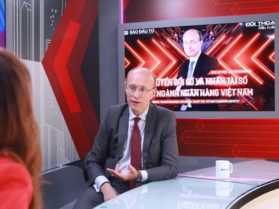 [Đối thoại đầu tuần] Chuyển đổi số và nhân tài số cho ngành ngân hàng Việt Nam