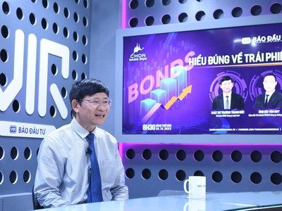 Luật sư Trương Thanh Đức, Giám đốc Công ty Luật ANVI chia sẻ tại Talkshow. Ảnh: Dũng Minh