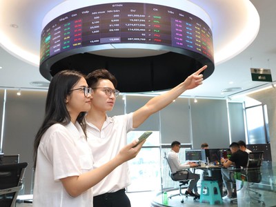 Nhiều nút thắt nâng hạng thị trường đang được tháo gỡ