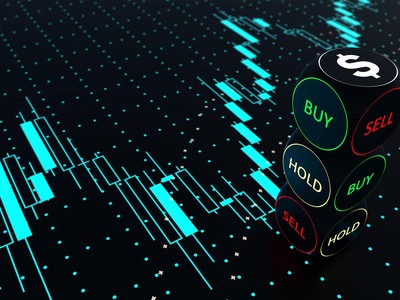 Áp lực rút ròng đã giảm ở các quỹ cổ phiếu, chuyển sang quỹ trái phiếu