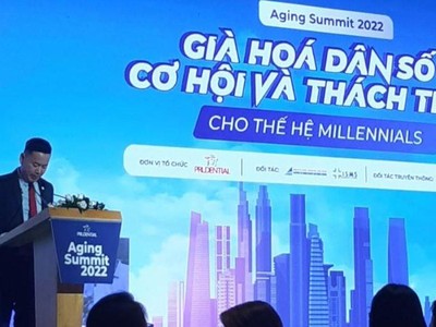 Ông Phương Tiến Minh - Tổng giám đốc Prudential Việt Nam phát biểu tại hội thảo.