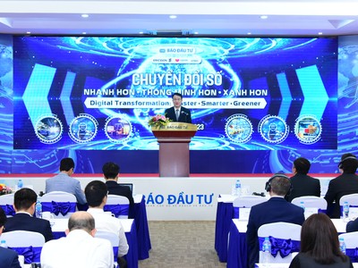 Thứ trưởng Bộ Kế hoạch và Đầu tư Trần Quốc Phương phát biểu chỉ đạo tại diễn đàn. Ảnh: Dũng Minh