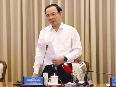 Bí thư Thành ủy TP.HCM Nguyễn Văn Nên nhìn nhận, những khó khăn đã được dự tính trước, nhưng các chỉ số giảm sâu hơn điều được dự đoán. Ảnh: Thành Nhân