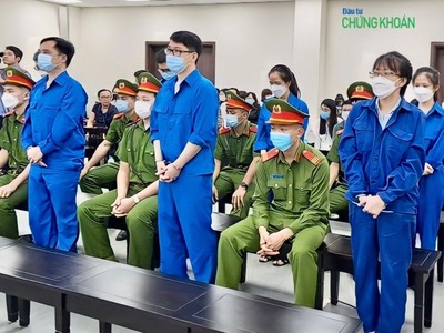 Các bị cáo trong vụ án tại Louis Holdings