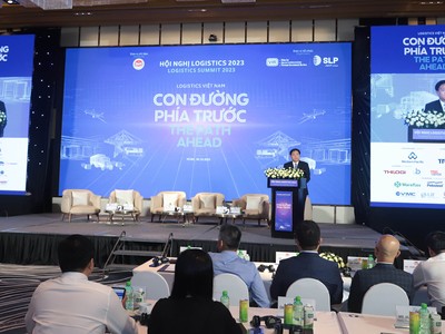 Thứ trưởng Bộ Kế hoạch và Đầu tư Trần Duy Đông phát biểu tại Hội nghị. Ảnh: Lê Toàn