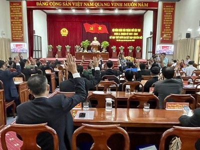 Với tỷ lệ thống nhất 100%, HĐND thành phố đã thông qua Nghị quyết về Quy hoạch TP. Cần Thơ thời kỳ 2021 - 2030, tầm nhìn đến năm 2050.