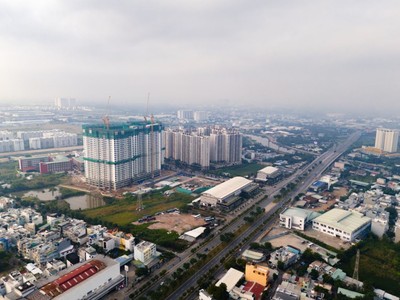 Nam Long (NLG): Giá cổ phiếu tăng nóng, lãnh đạo và người nhà liên tục bán ra