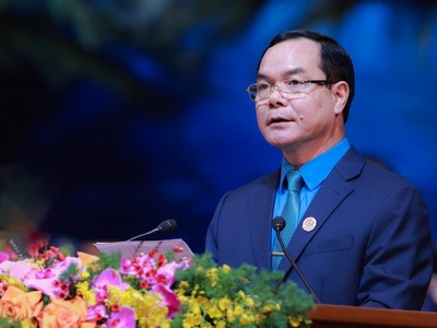 Ông Nguyễn Đình Khang được bầu giữ chức Chủ tịch Tổng Liên đoàn Lao động Việt Nam khóa XIII