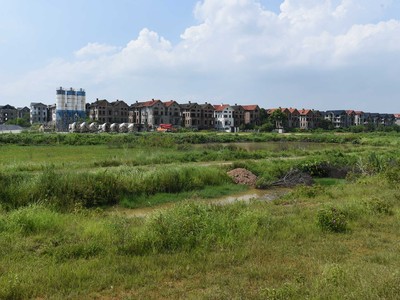 Luật Đất đai sửa đổi sẽ hạn chế được tình trạng "găm đất" (Ảnh minh họa: Dũng Minh)