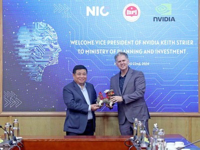Bộ trưởng Nguyễn Chí Dũng tiếp Phó chủ tịch Tập đoàn NVIDIA Keith Strier