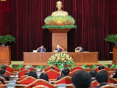 Ngày làm việc thứ nhất của Hội nghị lần thứ chín Ban Chấp hành Trung ương Đảng khoá XIII. 