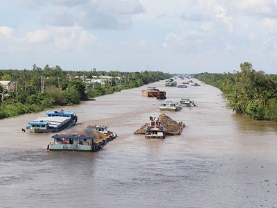 Ngân hàng Thế giới phê duyệt khoản tín dụng 107 triệu USD để thúc đẩy phát triển bền vững hạ tầng giao thông đường thủy Việt Nam