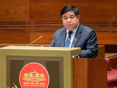 Bộ trưởng Bộ Kế hoạch và Đầu tư Nguyễn Chí Dũng