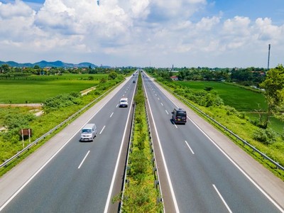 Một đoạn cao tốc Cầu Giẽ - Ninh Bình do VEC đầu tư.