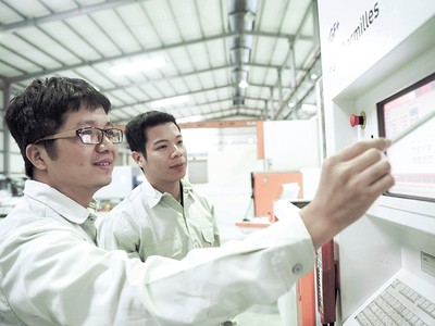 Cơ chế “vượt khung” để thu hút nhân tài công nghệ