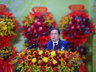 Chủ tịch Quốc hội Trần Thanh Mẫn nhấn mạnh, Đại hội đại biểu Đảng bộ tỉnh Khánh Hòa lần thứ I, nhiệm kỳ 2025-2030 là sự kiện chính trị có ý nghĩa trọng đại, là ngày hội đoàn kết, thể hiện niềm tin và khát vọng, mở ra thời kỳ phát triển mới cho Đảng bộ, chính quyền và nhân dân tỉnh Khánh Hòa, khẳng định vị thế mới trong tiến trình đổi mới, phát triển cùng đất nước. Ảnh: T.X