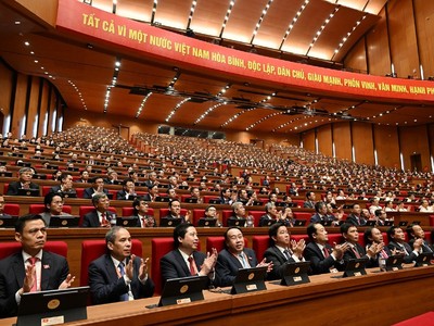 Xây dựng đội ngũ cán bộ đáp ứng yêu cầu lãnh đạo phát triển đất nước trong giai đoạn mới