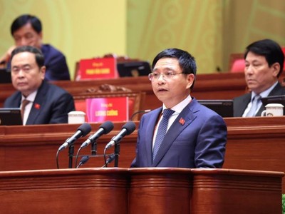 Bộ trưởng Bộ Tài chính Nguyễn Văn Thắng trình bày tham luận - Ảnh TTXVN.