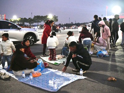 Trước giờ G: Người Hà Nội “đứng ngồi không yên” chờ concert pháo hoa quốc gia tại Mỹ Đình 