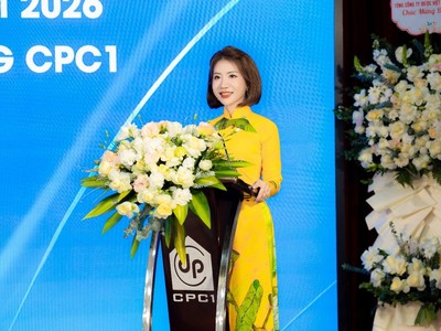 Bà Hàn Thị Khánh Vinh - Chủ tịch HĐQT CPC1 báo cáo tại Đại hội