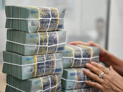 Bức tranh ngân hàng quý II: Lợi nhuận bứt phá, nhưng tỷ lệ cho vay toàn ngành ở mức cao