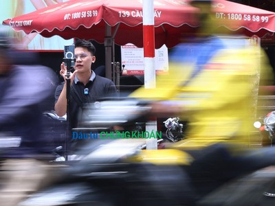 Nghề livestream cập nhật giá vàng