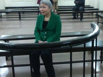 Bị cáo Nguyễn Phương Mai tại tòa