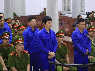 Các sếp đường sắt nhận “phong bì” kháng cáo