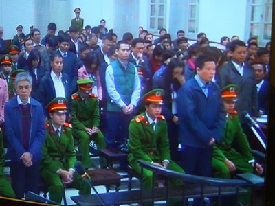 Hà Văn Thắm: “Tội lỗi là của bị cáo, nhân viên dưới quyền không có lỗi"