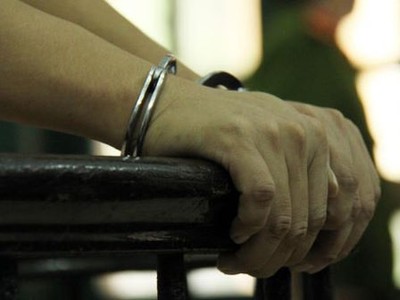 Các bị cáo là cựu cán bộ ngân hàng kháng cáo toàn bộ bản án sơ thẩm (ảnh minh hoạ)