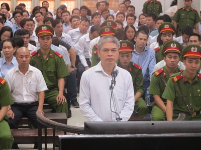 Bị cáo Nguyễn Xuân Sơn.