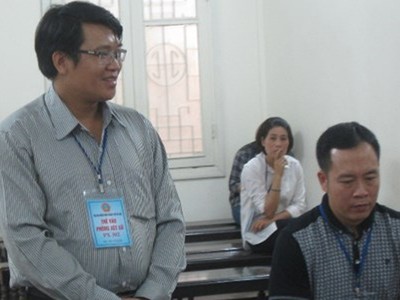 Hai bị cáo vụ lừa đòi hộ tiền Vinashin nợ kêu oan 